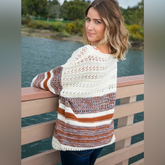 Two Toned Textured Striped Color Block Sweater, Sz Small, cream/brown/blue tones - Picture 5 of 9